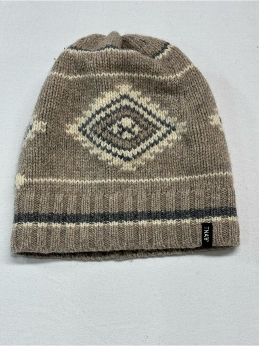 Aritzia TNA Geometric Knit Beanie Toque Hat Lambswool Neutral Brown Cream - 532